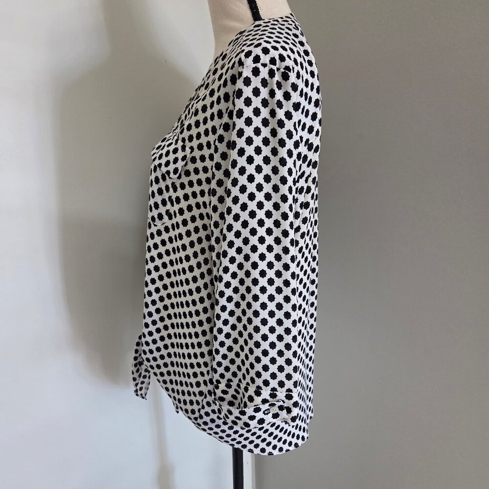 Black and White Button Down Shirt Medium Polka Dot Blouse Top 3/4 Sleeves Knot - Picture 5 of 10